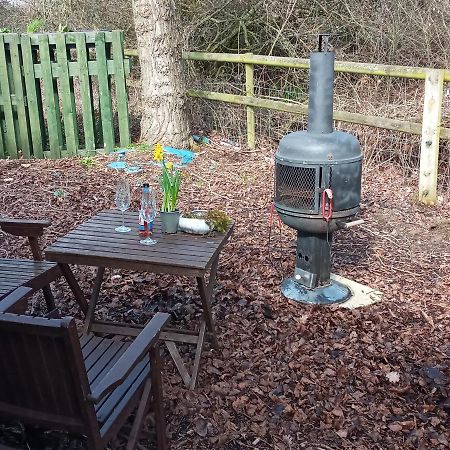 Glamping Malvern Shepherd Hut ภายนอก รูปภาพ
