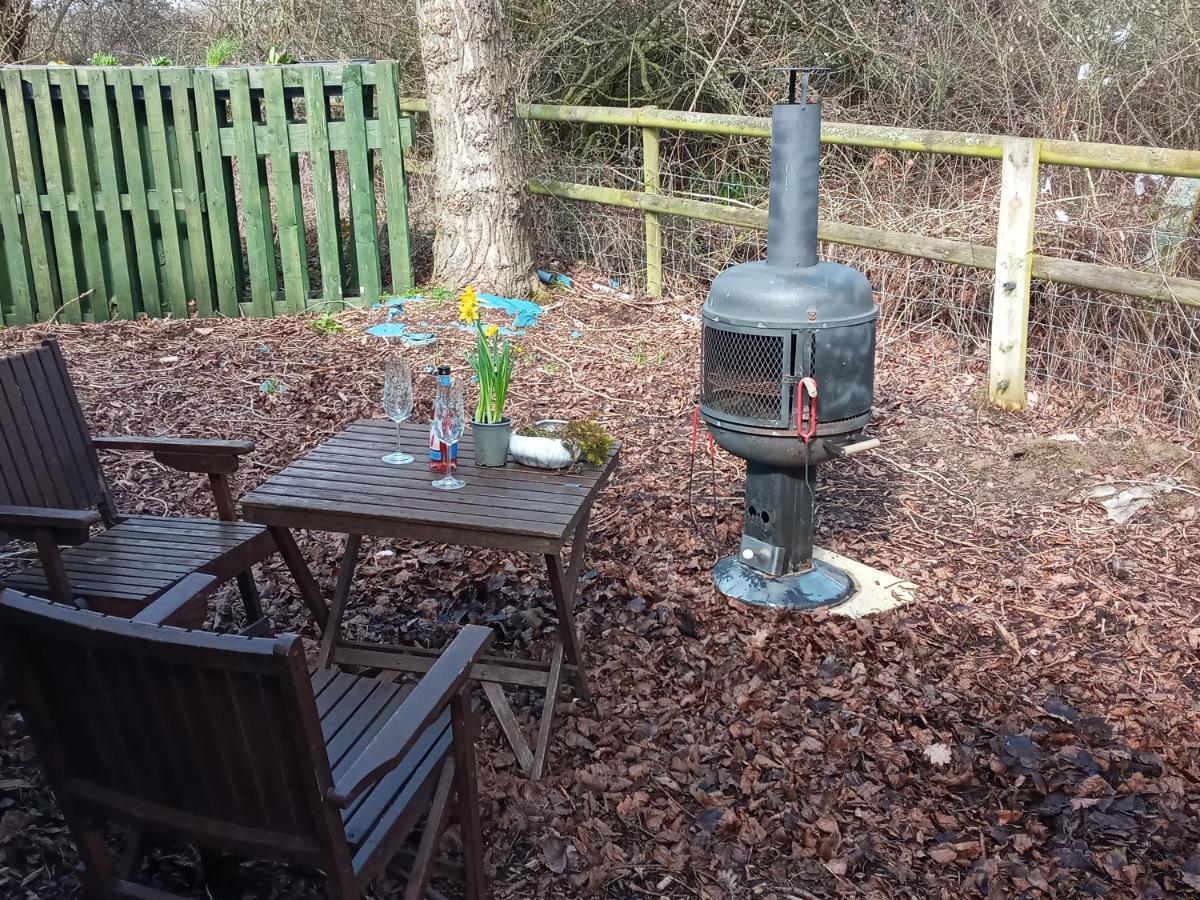 Glamping Malvern Shepherd Hut ภายนอก รูปภาพ